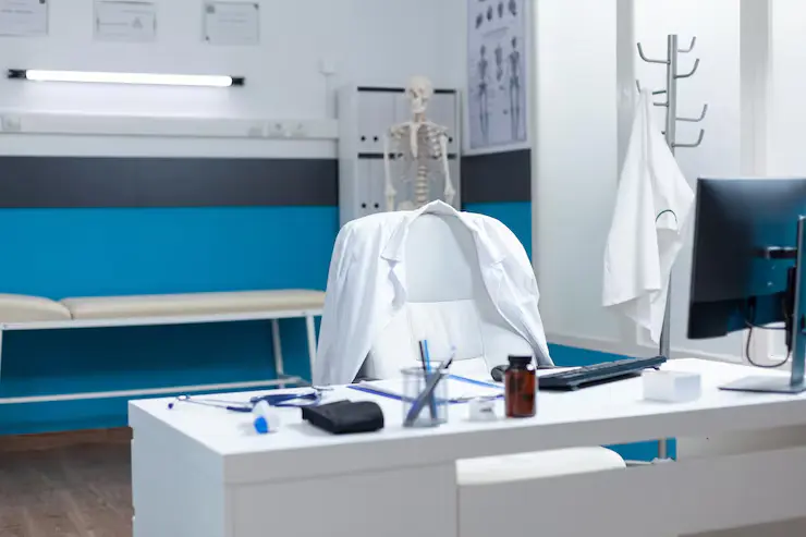Healthcare & Clinics Background Image